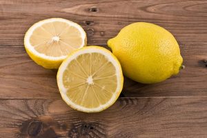Surprising benefits of lemon to your beauty