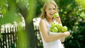 The Benefits Of Green To our Skin and Hair